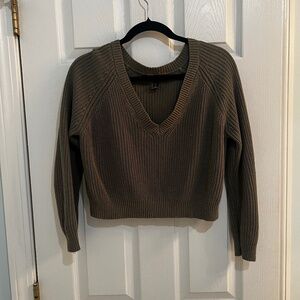 Forest green v neck sweater
